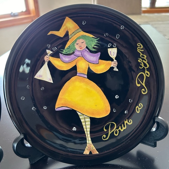 Halloween plates with plate stands. Set of 4 - Picture 5 of 5